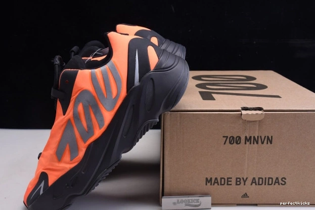 MNVN Yeezy Orange 700 FV3258 Adidas Boost 0722